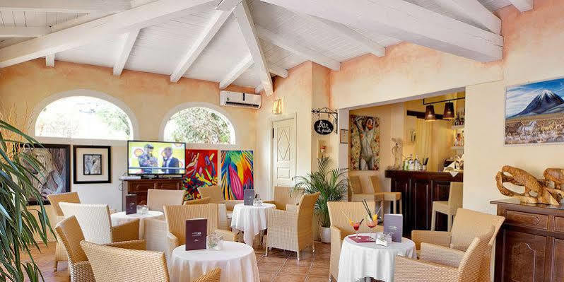 Colonna Resort Country & Sporting Club 切尔沃港 外观 照片